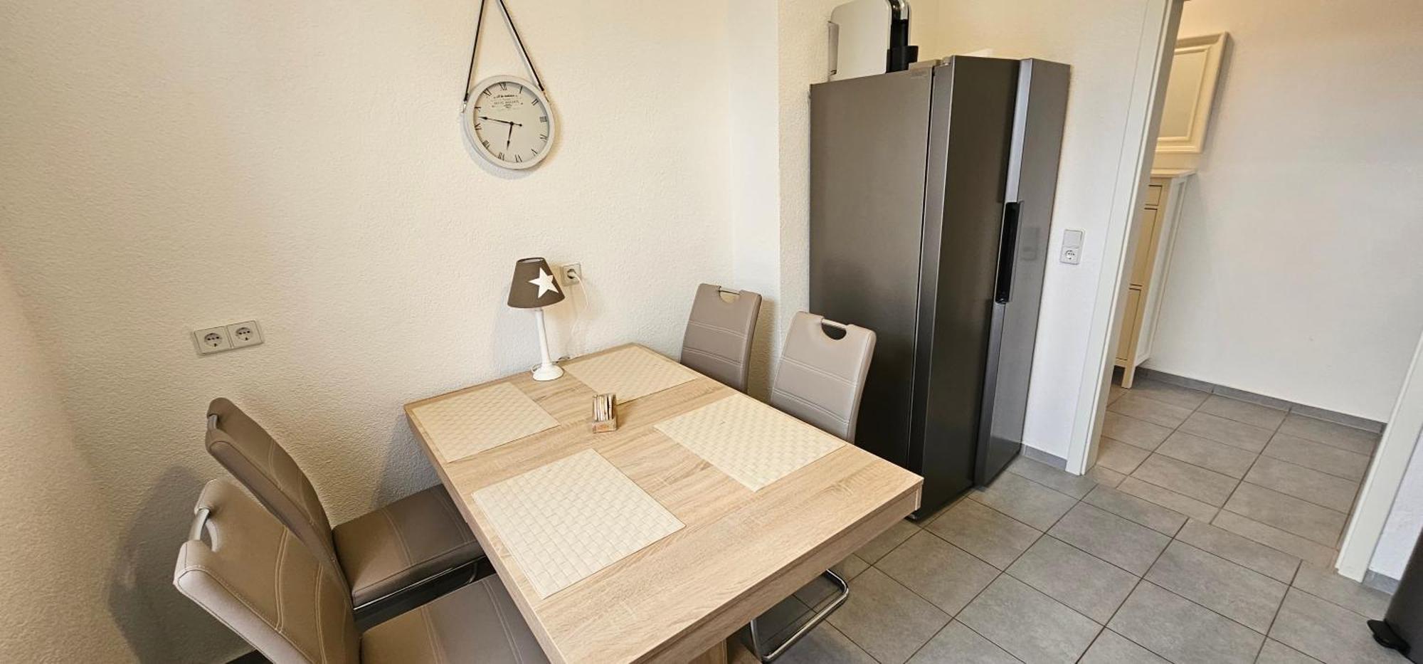 Private Ferienwohnung Seestadt Grossraeschen Esterno foto