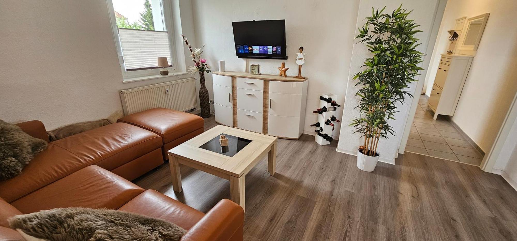 Private Ferienwohnung Seestadt Grossraeschen Esterno foto